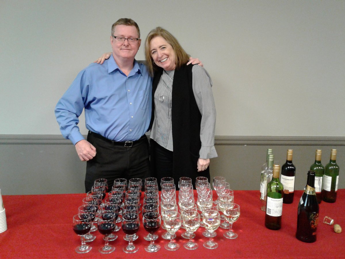 AtGoreMutual's tweet photo. Celebrating a successful 2016! The best is yet to come! #LifeAtGore #GoFoward https://t.co/inGWqiUX0v
