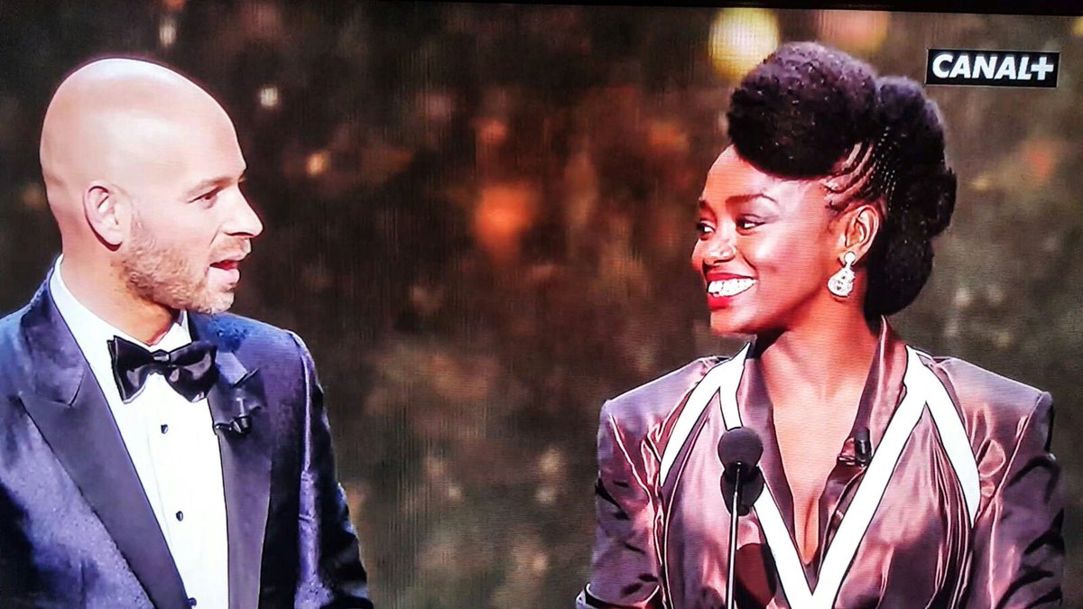 instanaps's tweet photo. La 42ème cérémonie des César c'est maintenant ! @AissaMaiga est resplendissante 👑#cesar2017 #naturalhair #updo #instanaps https://t.co/Vy9GajRPdu