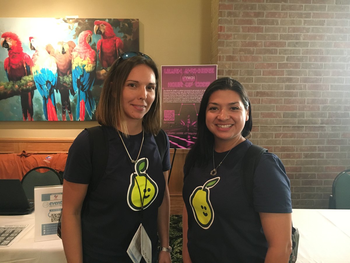 PamGarrettHCISD's tweet photo. Amazing time at #STEMSummit17 #peardeck https://t.co/HCb1hWmFW0
