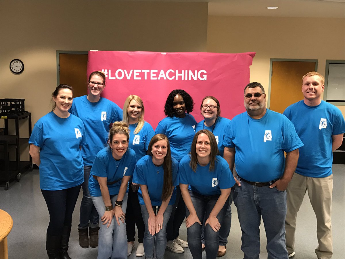 shannongpetty's tweet photo. @CCHS_Principal @whatsupatCCHS @JEFCOCareerTech #loveteaching https://t.co/W90IdDicyw