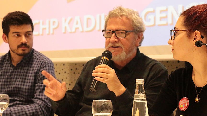 CHP'nin davet ettiği Şilili reklamcı Ferrada: Hayır oyunun ne önerdiğini anlamış değilim aane.ws/sRp