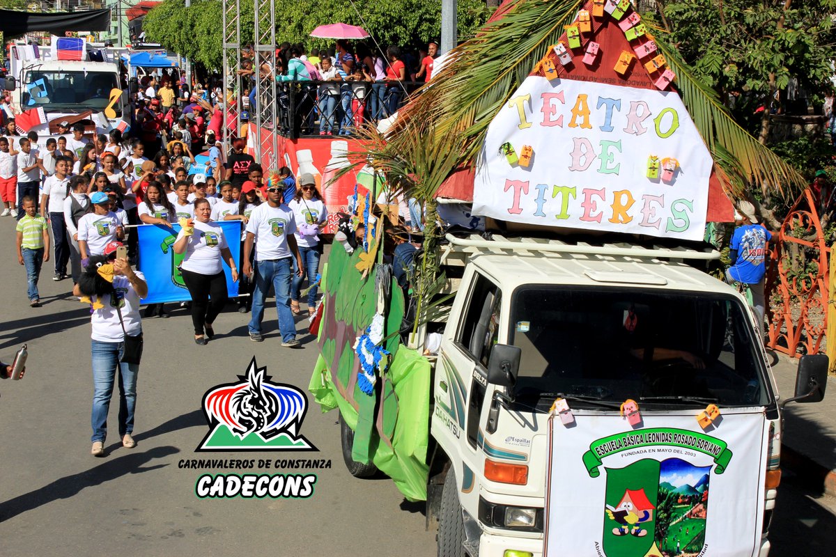cadeconsrd's tweet photo. #CarnavalInfantil mas de 14 carrozas, organizado por #Cadecons y #Distrito06_02 estudiantes expusieron su creatividad #CarnavalConstanza https://t.co/EeEQKqtVNE