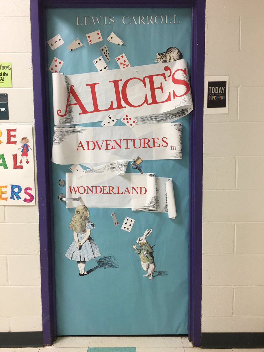 Mr_MatthewsTech's tweet image. I recreated the cover of one of my favorite books for Read Across America Week next week!