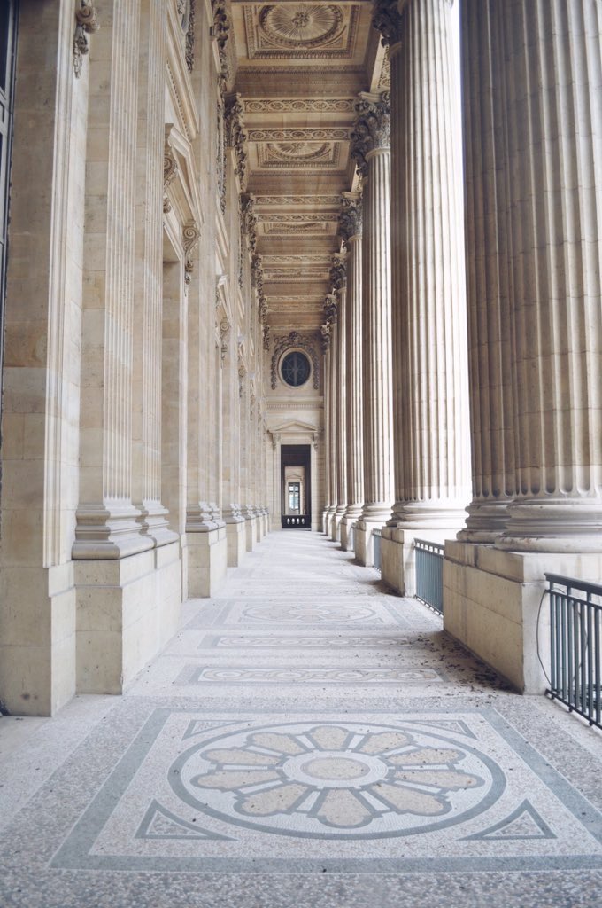 VSCOvisuals's tweet photo. Paris, France 🇫🇷 https://t.co/YuvVvTPA2C