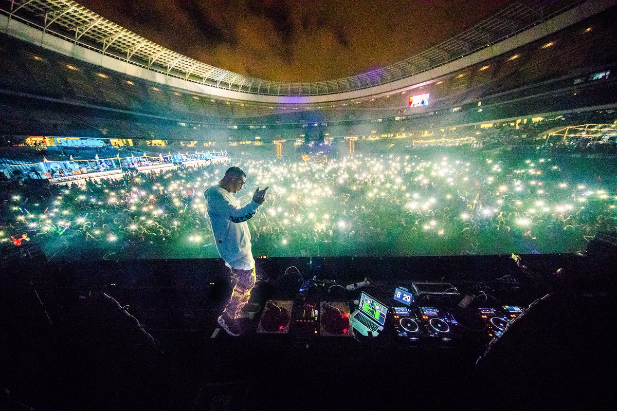 djsnake's tweet photo. All I can say is South Africa loves me &amp; I love em right back... 🇿🇦✨ https://t.co/Ay0Dpb7hNp