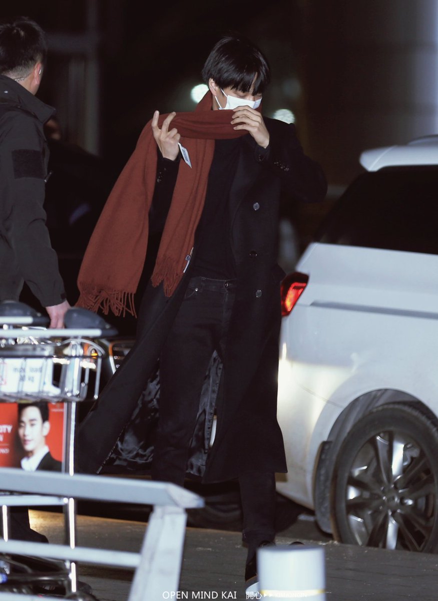 KaiiWorld's tweet photo. [HQ] 170224 ICN Airport ©openmindkai https://t.co/uMwryOHcXn