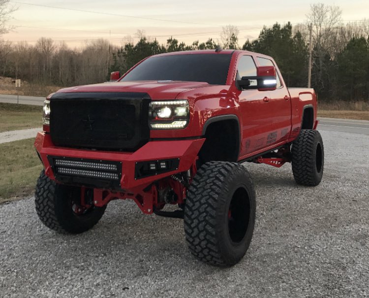 Lifted Trucks tweet media