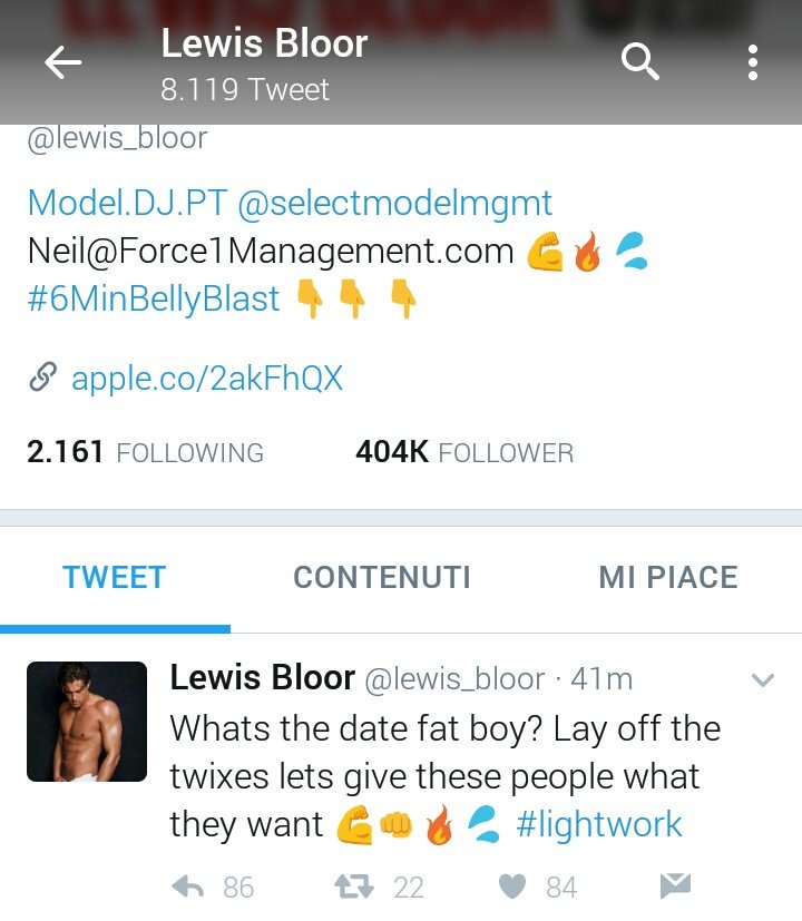 martyy899's tweet photo. Omg he's such a great man yeahhh...what a dickhead 😤😤😤😤 https://t.co/n3rh5kVwTr