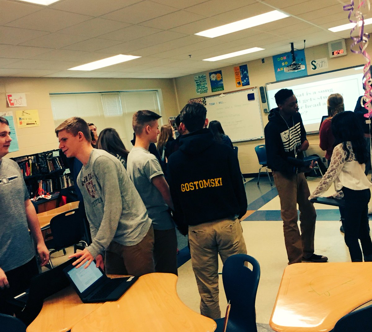 TeamFothia's tweet photo. A little active learning on a Friday! Thanks @PaulaKluth for Musical Pairs. Lots of fun dancing &amp; reviewing literary analysis #marleymighty https://t.co/OK4n2hI4zD