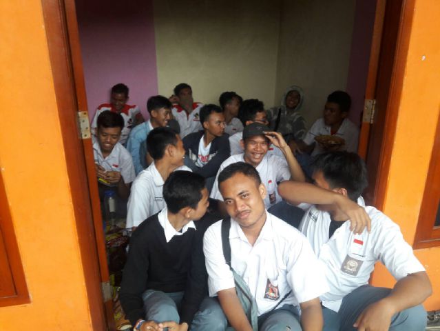 K E K (@rayyaray12) on Twitter photo 