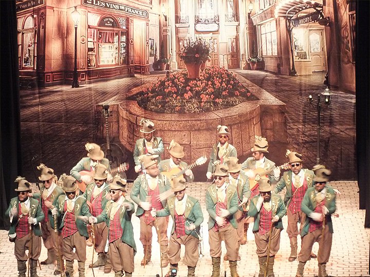 VilladelRioAyto's tweet photo. #VDRCarnaval17
🎼 🃏“LA OSCURA RIQUEZA” 🎭 🎉️️️
Comparsas de Andújar, del Falla a la plaza del Teatro Olimpia.

#ViladelRio #CordobaEsp https://t.co/Vlr0HqXTnL