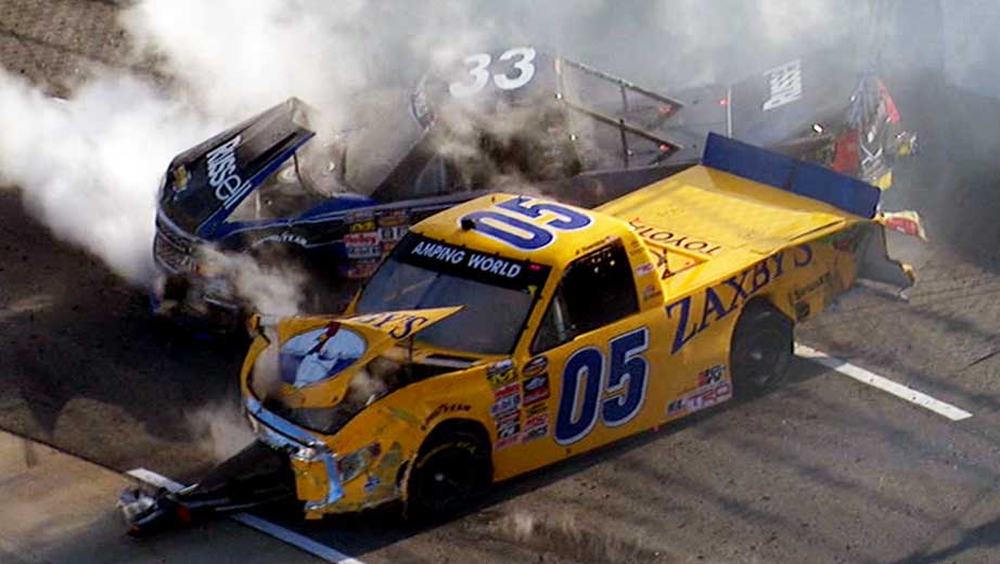 Don_Nascar01's tweet photo. @JimmySpencer41 "Si me retiro de Nascar nadie se acordará de mi por mis Makanas" John Wes "Chounley" https://t.co/8KJsqJY0gN
