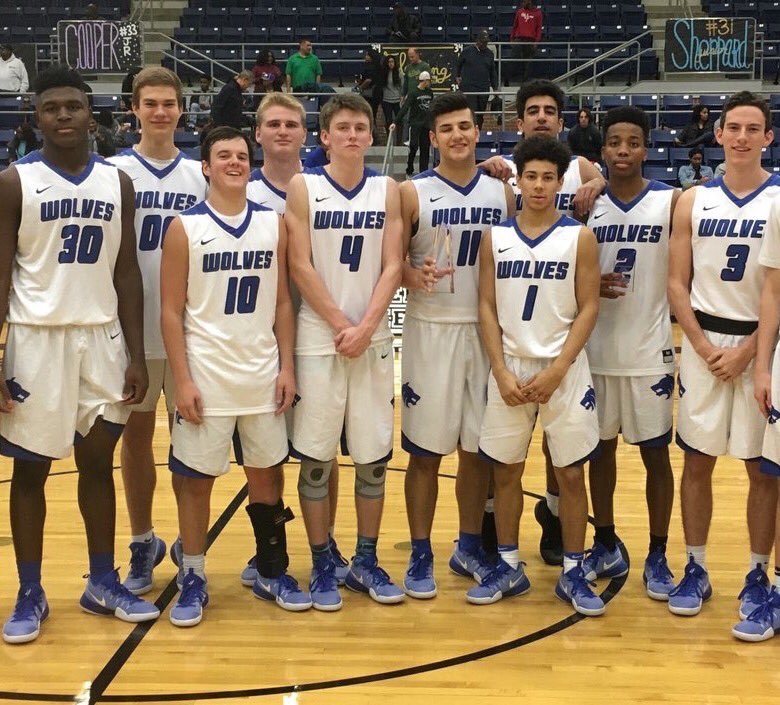 CoachRich10's tweet photo. With the exception of 1 team a year, the end is never easy.  So proud of this group.  Exceeded expectations all season.  Wolfpack!!  🏀🐺 https://t.co/WpdvhoHhiT