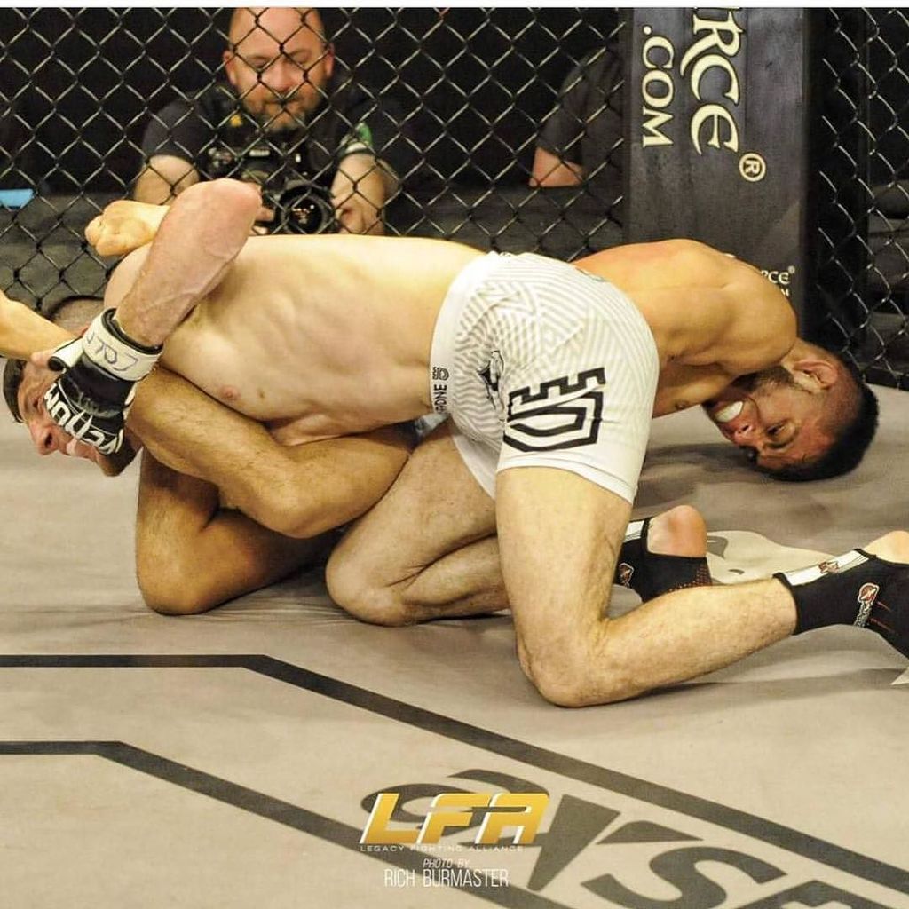 ChrisCamozzi's tweet photo. Congrats to my longtime teammate and friend @broyval on his sub win @lfafighting . Follow this kid! https://t.co/eAxP7ydxX6