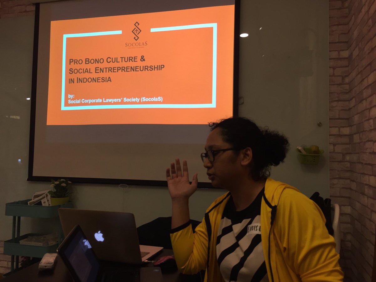 SocolaSID's tweet photo. Happening now at Geek Coffee STC Senayan https://t.co/vZpnDW3r5i