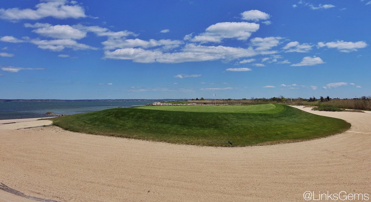 LinksGems's tweet photo. The warm February weather has me thinking of spring, and spring has me thinking of Kittansett Club, especially the all-world par-3 3rd hole. https://t.co/jyvTUpS0bk