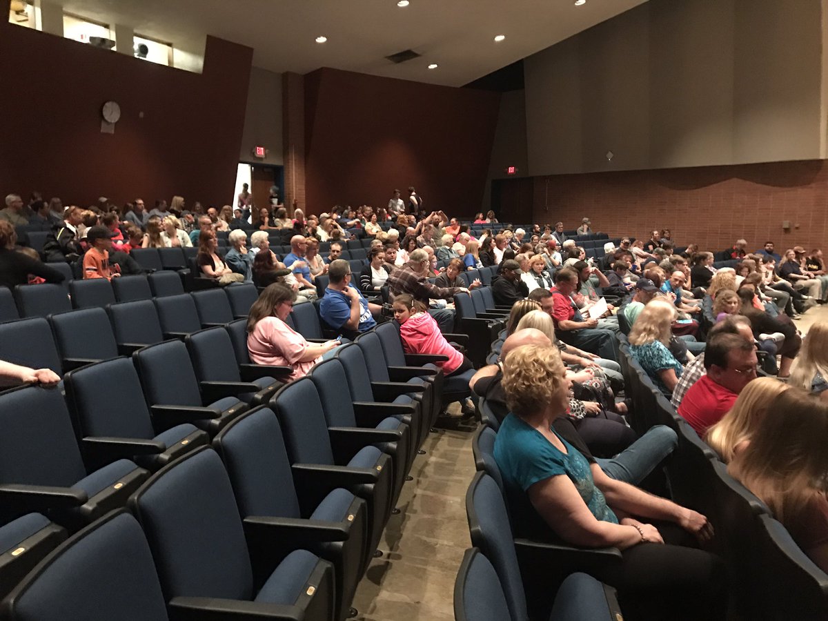 Happy to see so much school spirit and support for the Hancock Talent show tonight. #PantherPride #wcpsmd