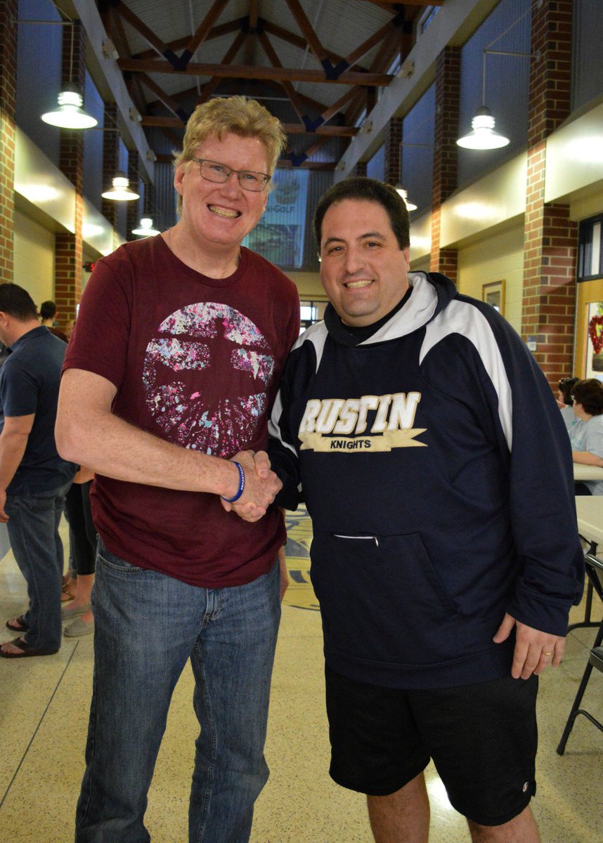 WestChesterASD's tweet photo. Mini golf @Rustin2017! Raising money for @helphopeliveorg to support injured Rustin senior Madeline Duffy. https://t.co/oGb1wF4AdK https://t.co/igw4mFQvn3