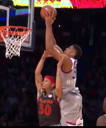 GodBodyXali's tweet photo. This is not the face you should make after your teammate gets dunked on 😂😭🏀  #NBAAllStarWeekend2017 @DeAndre @StephenCurry30 https://t.co/Dj9KzkTSgn