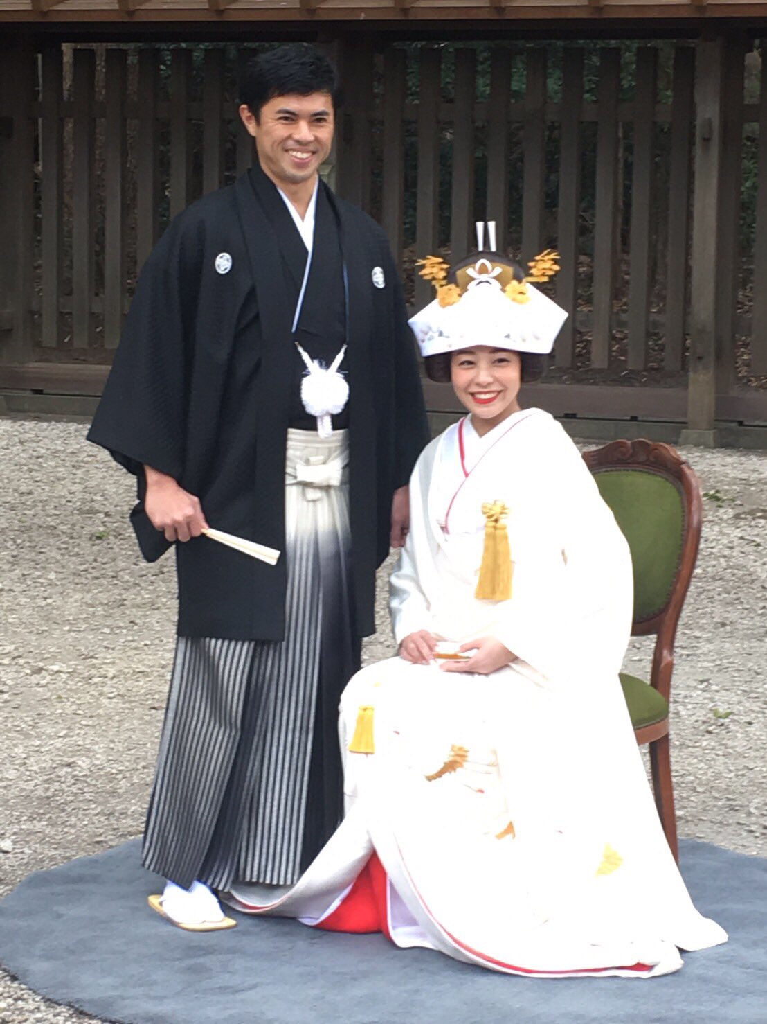 小島よしお 明治神宮で結婚式 T Co Xplspewqpu Twitter