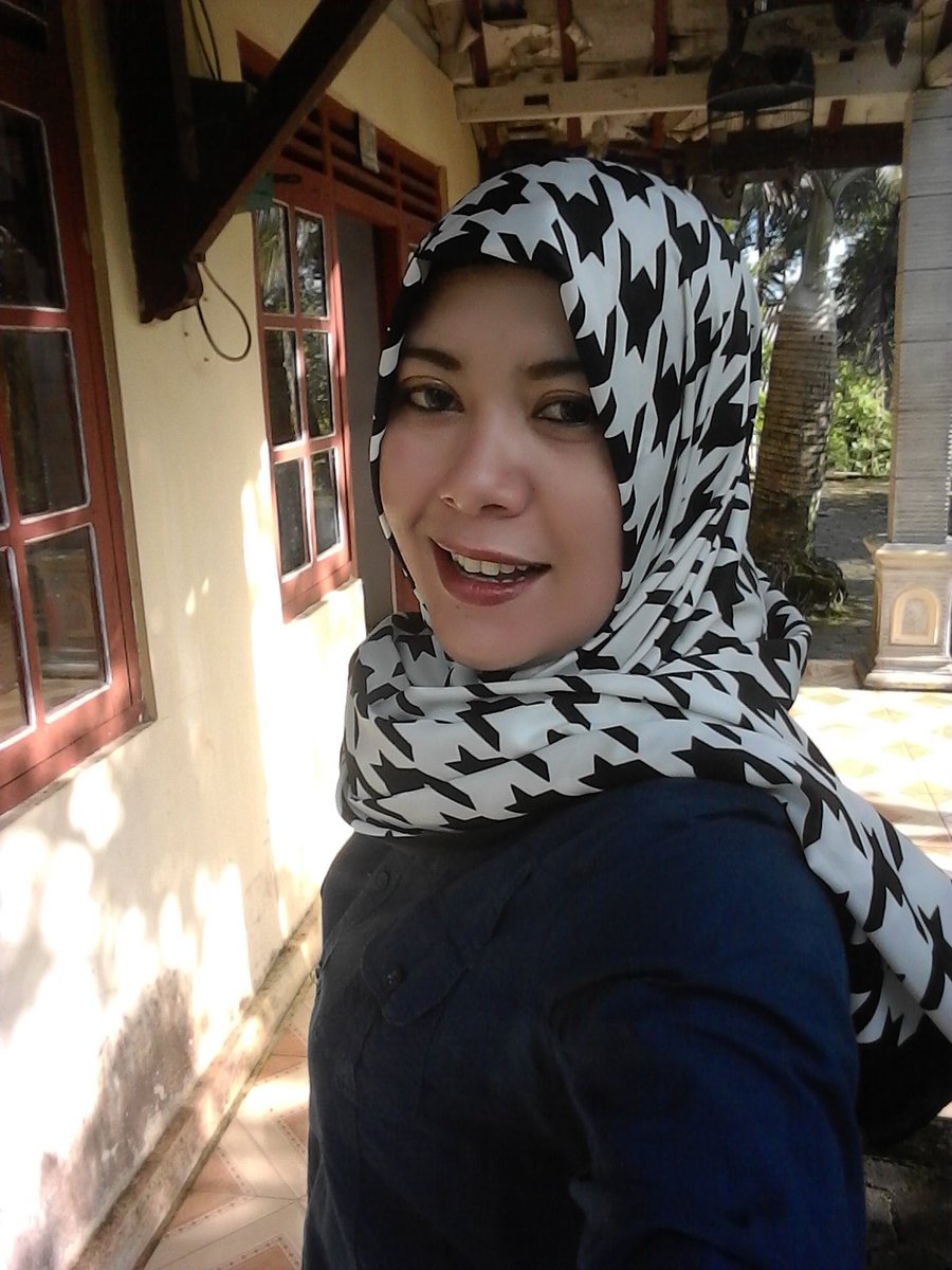 Anindica1's tweet photo. Happy weekend tetep semangtt aktifitas https://t.co/AXBEcS6mEX