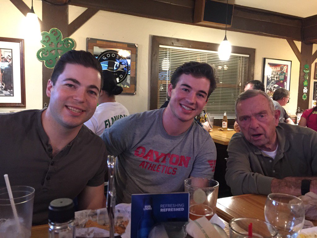 DWYinger's tweet photo. https://t.co/EiJYHHinJV