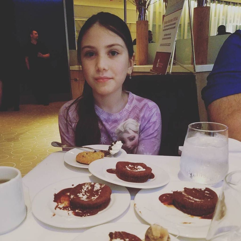 novsunflower's tweet photo. Little Miss prefers the desserts at the event.
#toeachherown #skatewiththegreats #rockefe… https://t.co/qtf02etJDw https://t.co/ZOPGUyxetd