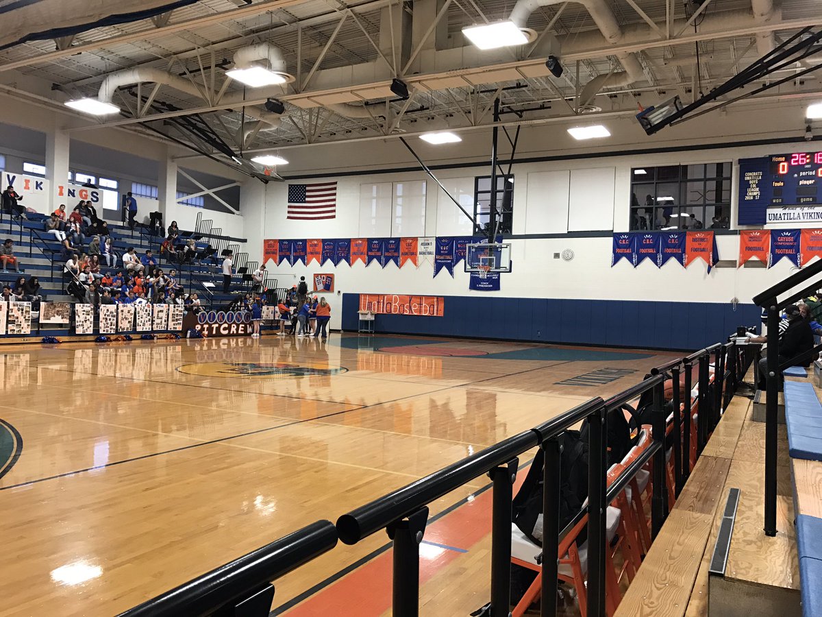 Back in Umatilla tonight as #8 Vikings host #9 Horizon Christian, Tualitin in Class 3A first round playoff game #opreps
