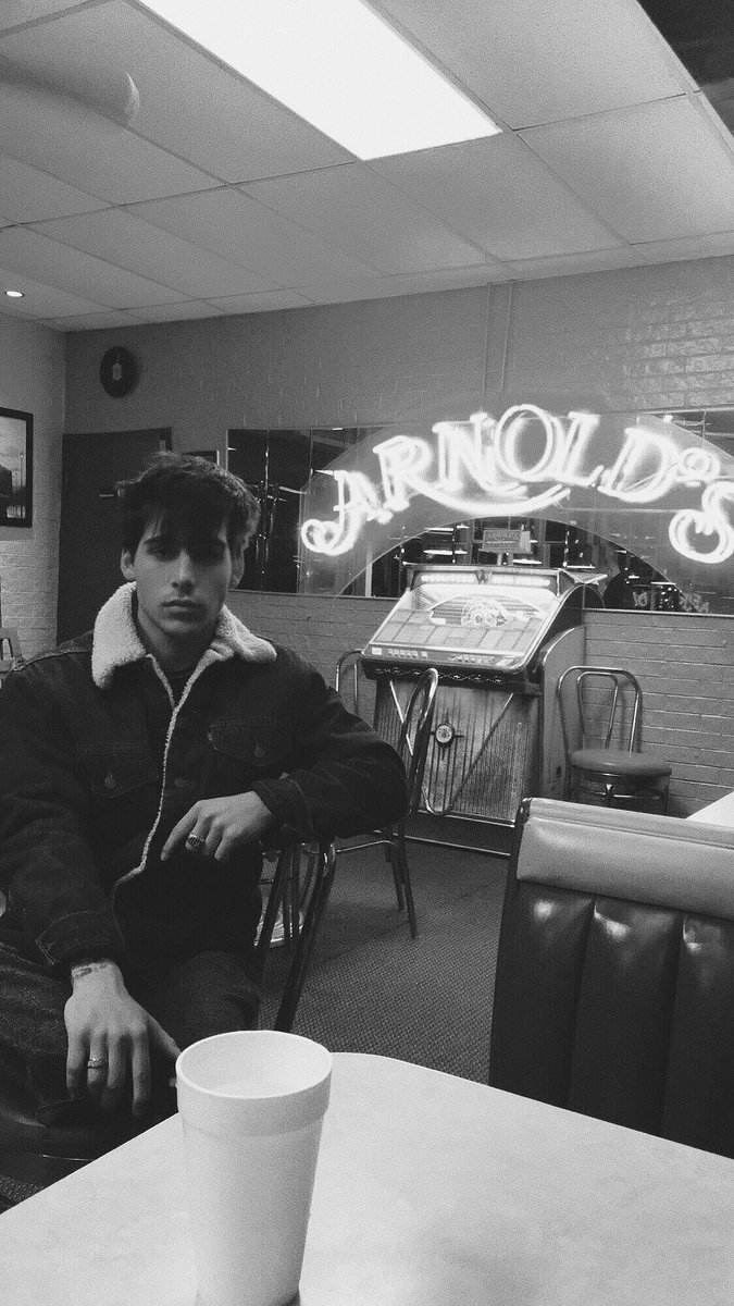 born alone die alone