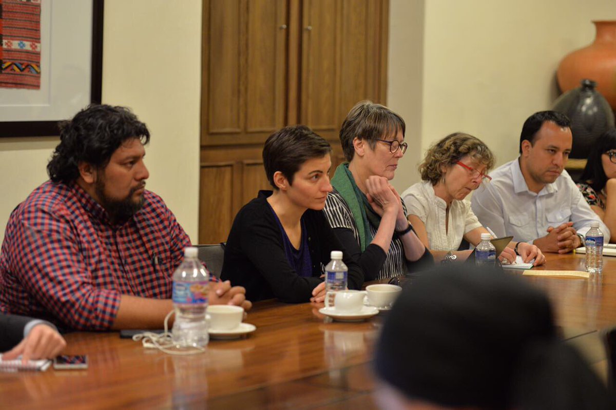 alejandromurat's tweet photo. Me reuní con integrantes del Parlamento Europeo para revisar y dar seguimiento a la agenda de defensores de derechos humanos en #Oaxaca. https://t.co/goRkUwhFAm