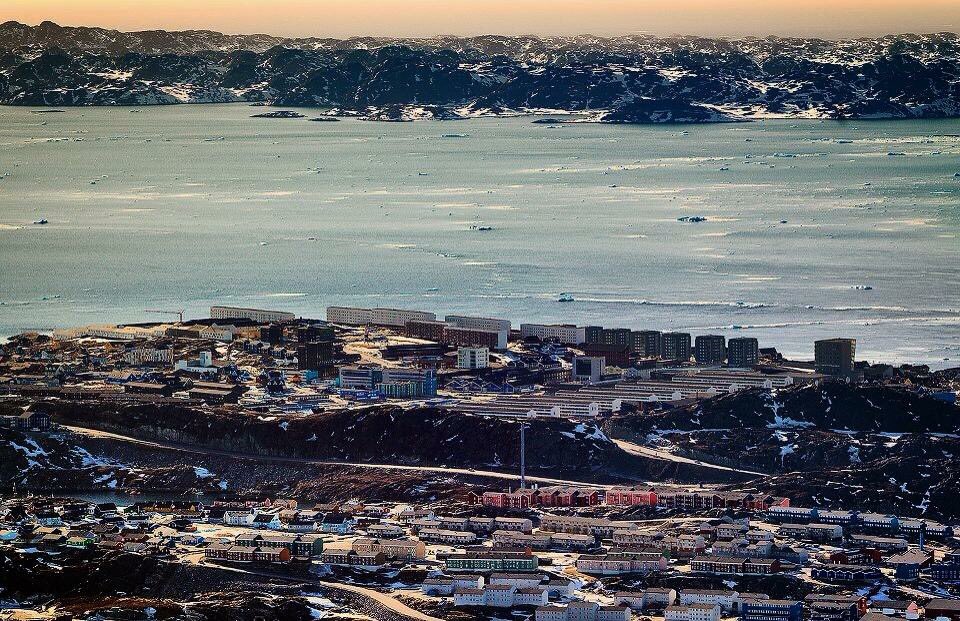 Deluxus's tweet photo. #downtownnuuk https://t.co/HdjpmcxVg0