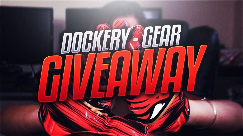 realDockery's tweet image. RT/LIKE to enter my GEAR GIVEAWAY! Picking winner 3/10 🔥🏈 (Must be following)