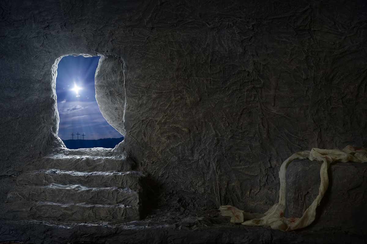 NewFoundLifeAZ's tweet photo. Top Ten Convincing Reasons to Believe That Jesus Factually Rose From The Dead! (Part 1) - https://t.co/9grFuNtm81 https://t.co/Iu4igQC0kV https://t.co/AX63dwykwV