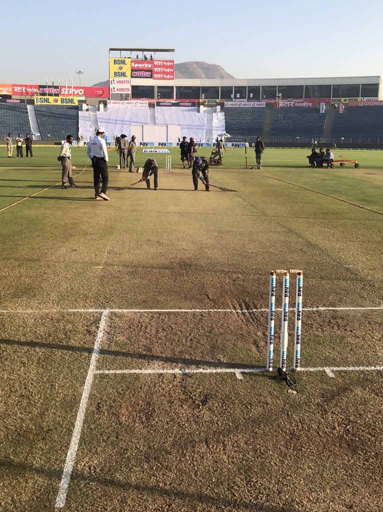 GerardWhateley's tweet image. Preparing for Day 3 at Pune
Could Australia finish it today?
Find out on @abcgrandstand