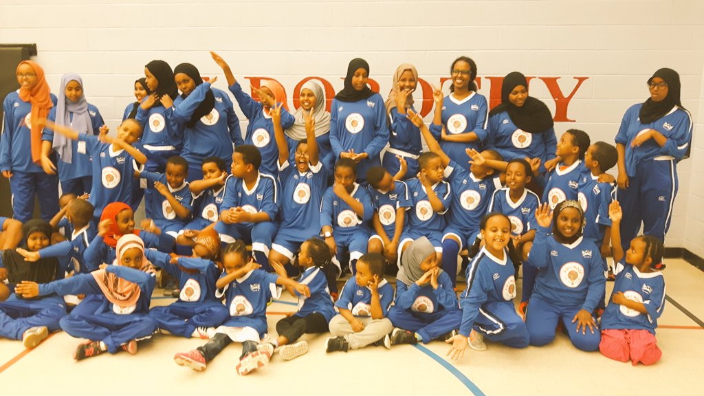 HoryalFC's tweet photo. Thank you to our sponsor @KalandMooy  for their uniform donation for Jamestown/Dixon/Islington/ children and youth!! https://t.co/aVGusePZhH