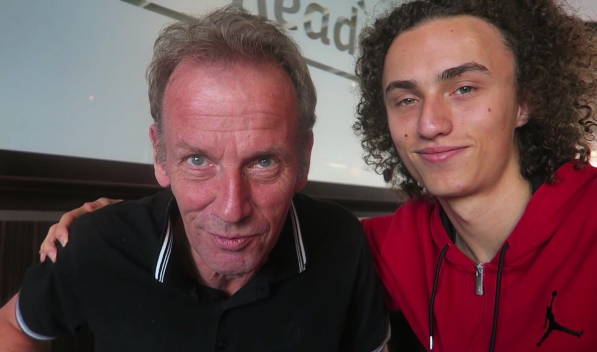 LewisDavidson02's tweet photo. Off All Memories Heart 2 Heart Love 2 Love We Will Miss @Kwebbelkop's Dad #kwebbeldad ❤️❤️❤️❤️ https://t.co/NrvFMi3uHB