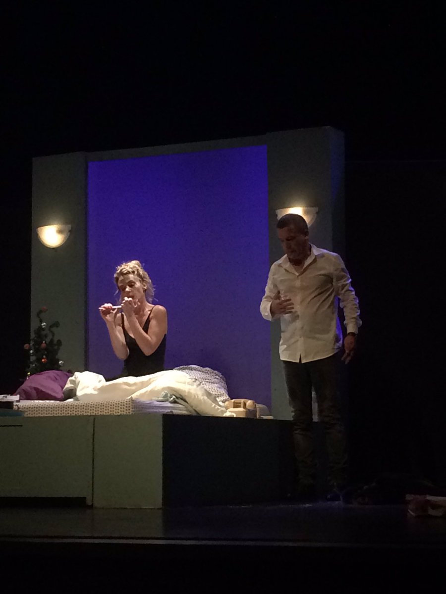 holaholaholaaa8's tweet photo. Buenisima obra "Tenias que ser tu" 😍😍 Que viva el teatro🎭💘 me encanta!! con los guapos y talentosos @LaAleGuerzoni y @julio_milostich ❤ https://t.co/pBAwlw6ErY