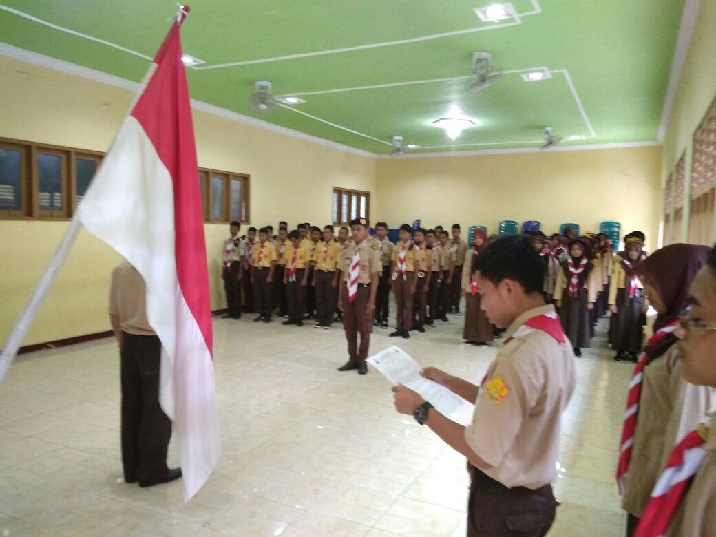 DKRMatesih's tweet photo. Arena senja dalam rangka Baden Powell Days
Lokasi : SMP PGRI Matesih
#pramukaindonesia 
#pramuka 
#scout 
#pramukakaranganyar 
#pramukakeren https://t.co/TPYTRNjTPJ