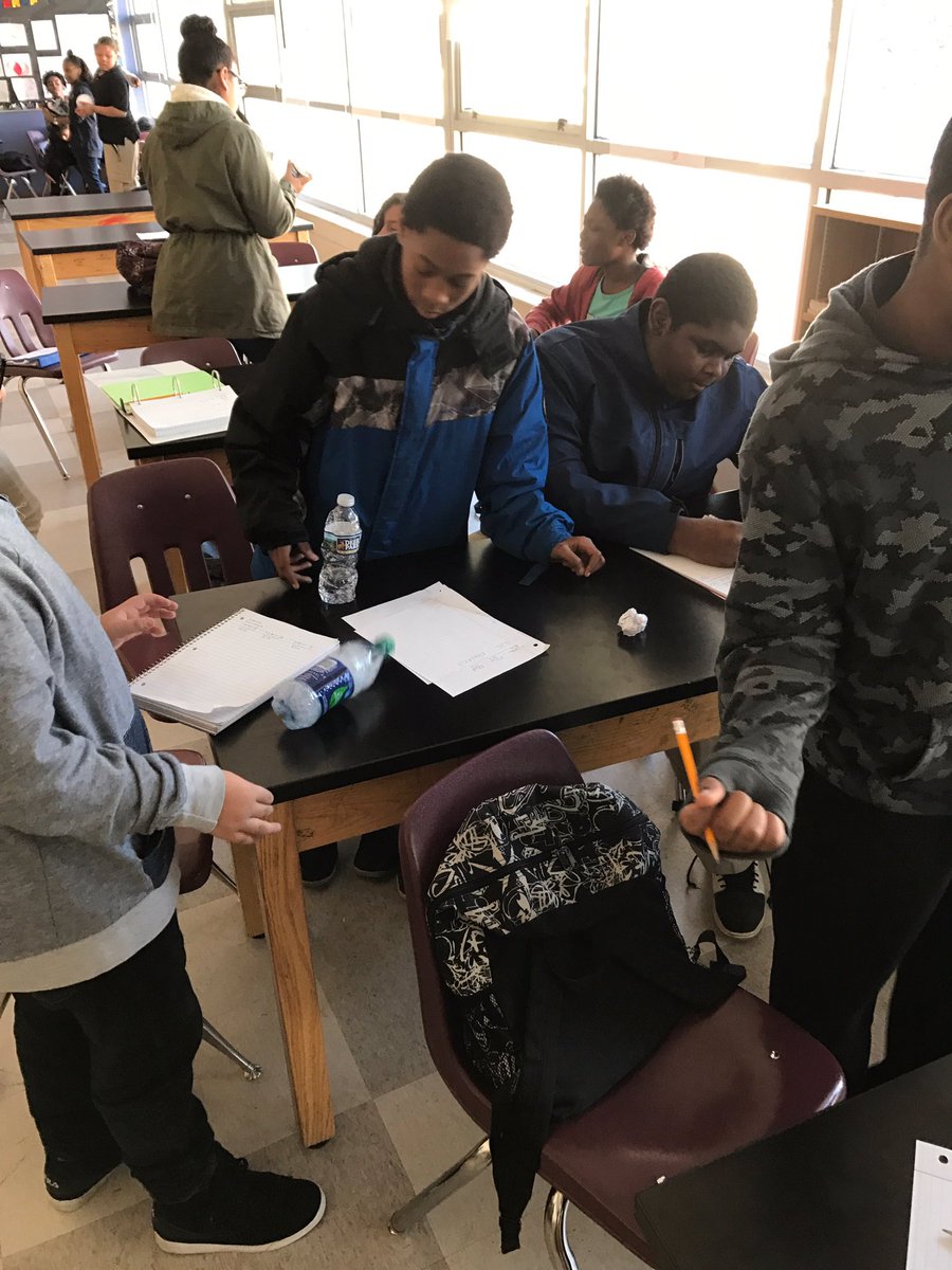 apsLongms's tweet photo. 2️⃣day our 🐯s worked on how 2 find probability w/Mr. Payton &amp; Overstreet. #inclusionmodel #movinw/💱🔢 @ATLsuper @AssocSupBattle @DonyallD✅📝📈💯 https://t.co/igGUIFFZs2