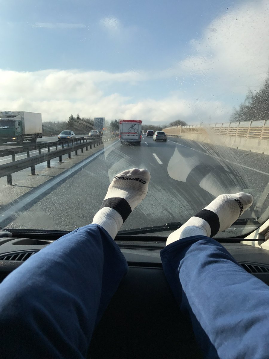 gorazdper's tweet photo. On my way to izola #gpizola #hardrace #victoryhunters @AMcyclingteam @iamspecialized https://t.co/SH8GC7AITR
