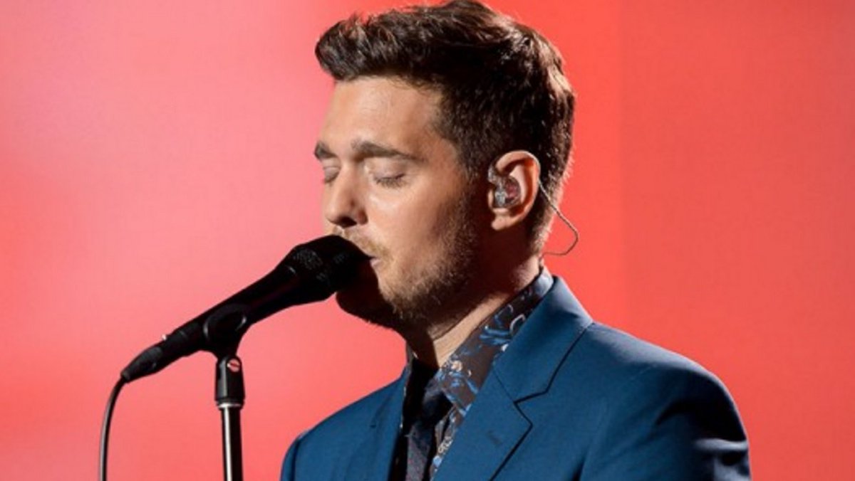 gipsykingg's tweet photo. @michaelbuble ❤️ @lulopilato https://t.co/V4YfCCXpBU