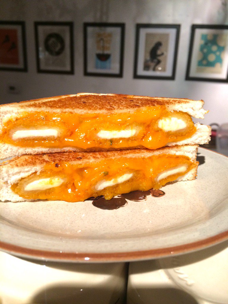 Cheeses Murphy tweet media