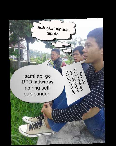 Asikk urang pasirjoho #jatiwaras santai ria di halaman gedung DPRD kab tasikmalaya...