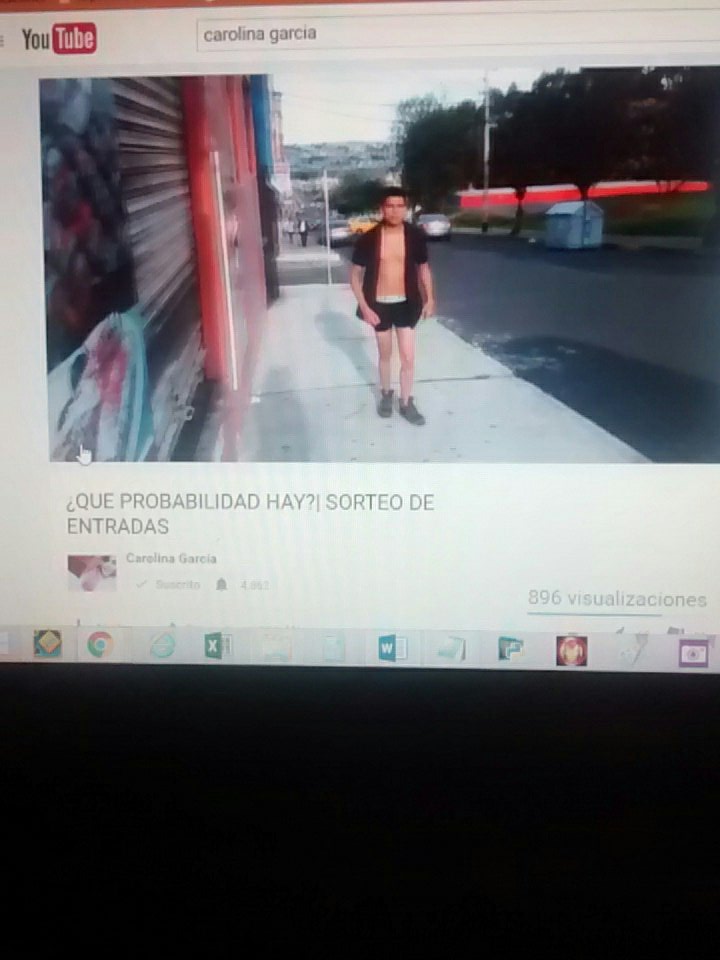 liardivaza's tweet photo. https://t.co/ok97aKHwQu #NuevoVideoDeCarolinaGarcia "Quiero un aguacate"😂😂 mirenlo esta súper gracioso @Acarolinag7 https://t.co/sY7ViaUwbS