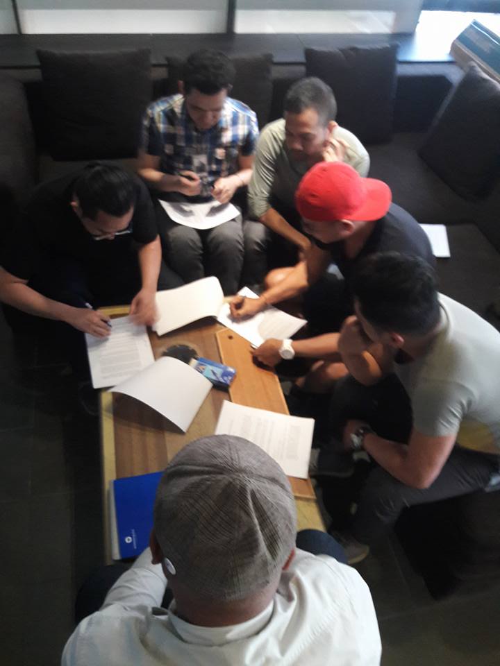 The NEXXUS band tweet media