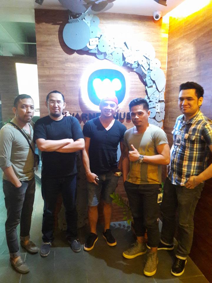 The NEXXUS band tweet media