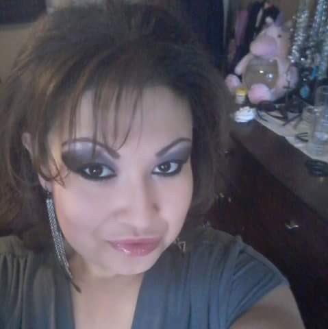 apnap84's tweet photo. When you put your makeup on on the dark but you still feel fly https://t.co/NllNWHolCT