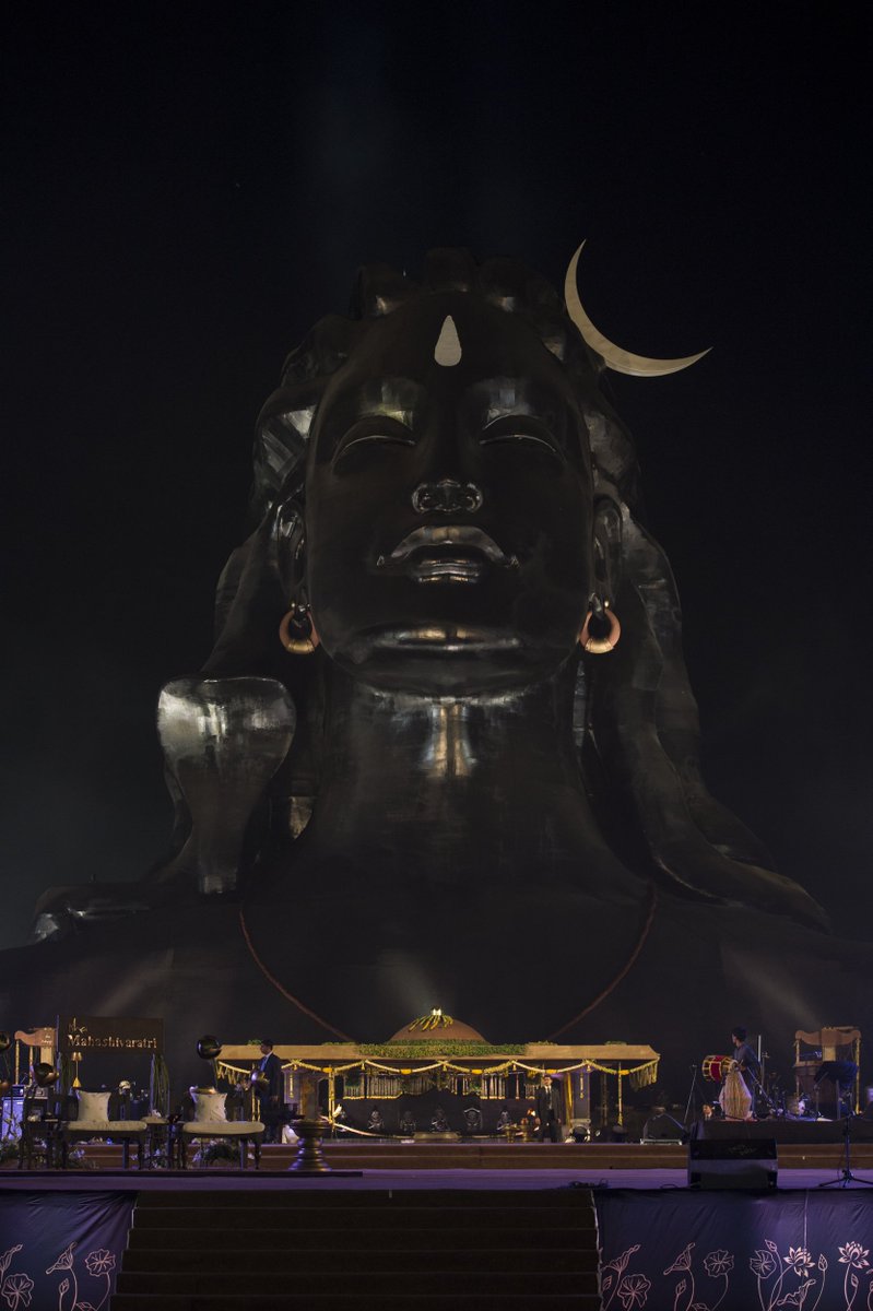 storiesthrulens's tweet photo. Just #awesomatic #OmNamahShivaay #AdiYogi @SadhguruJV @PMOIndia #blownaway https://t.co/xdgsPoBRsM