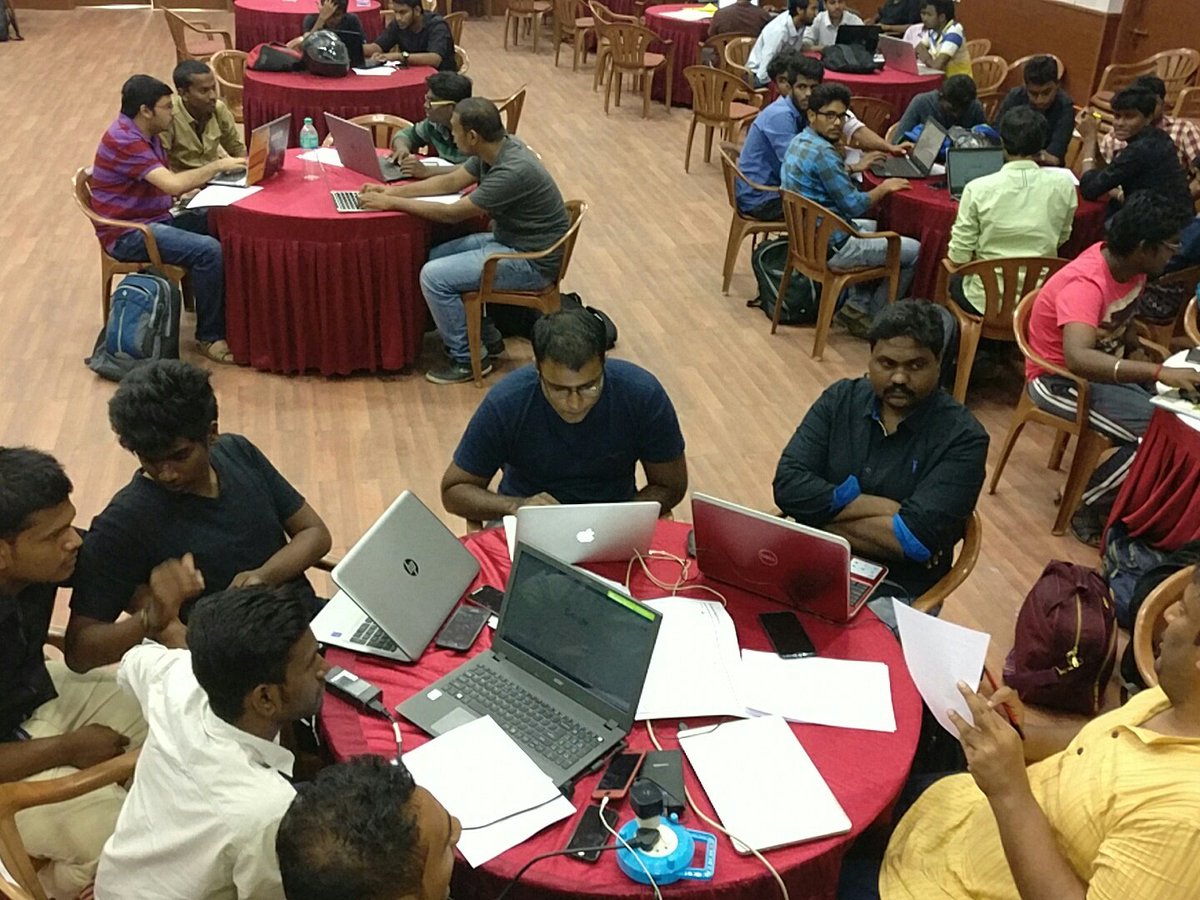 sw_chennai's tweet photo. #sw_chennai day 2 starts with full enthusiasm! The atmosphere here is electric ... Yaaay! https://t.co/oWNJ3KQbbe