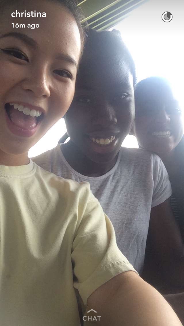 christinalo_'s tweet photo. Hope ya have the best day!! @rachelokereke_ https://t.co/ffQOKbmj09